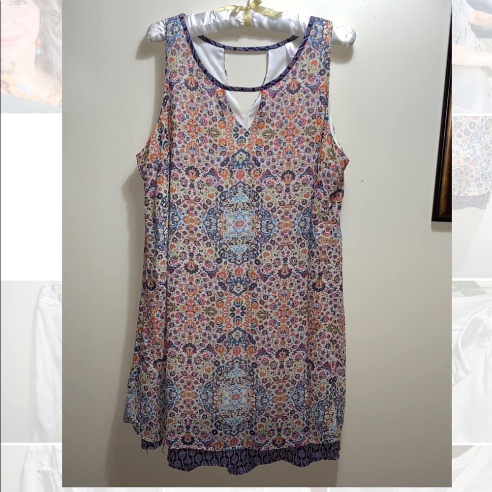 Sleeveless Floral dress